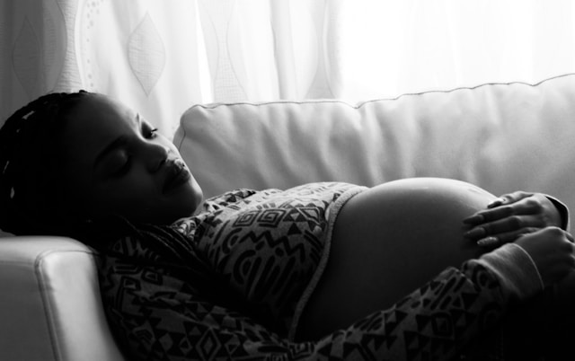 massage improves sleep during pregnancy