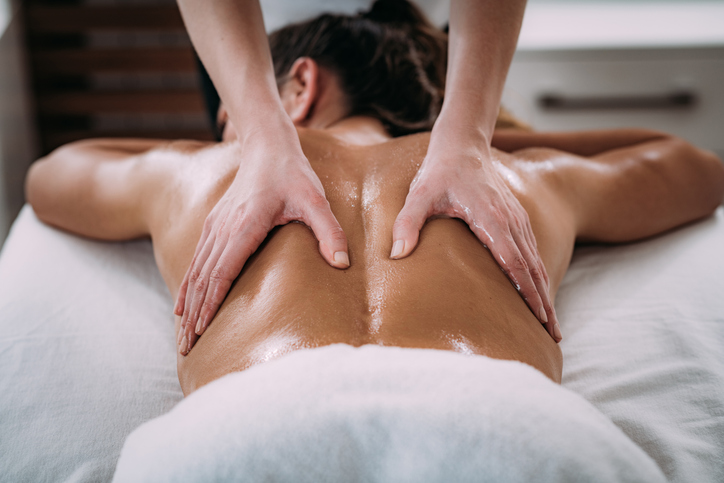 Why a latissimus dorsi massage feels good